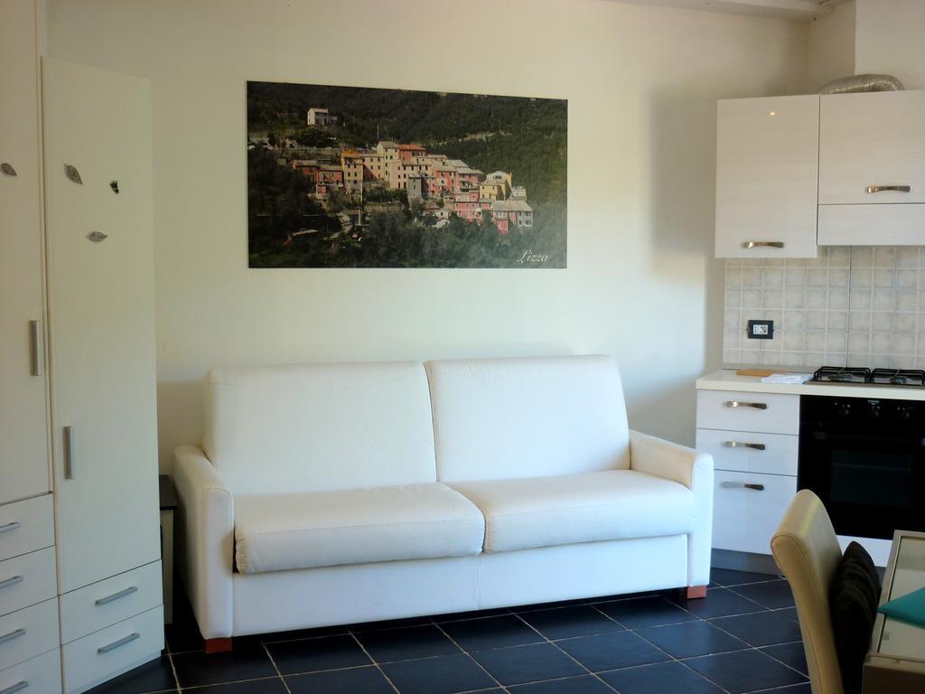 One-Bedroom Apartment,215261072:JPEG